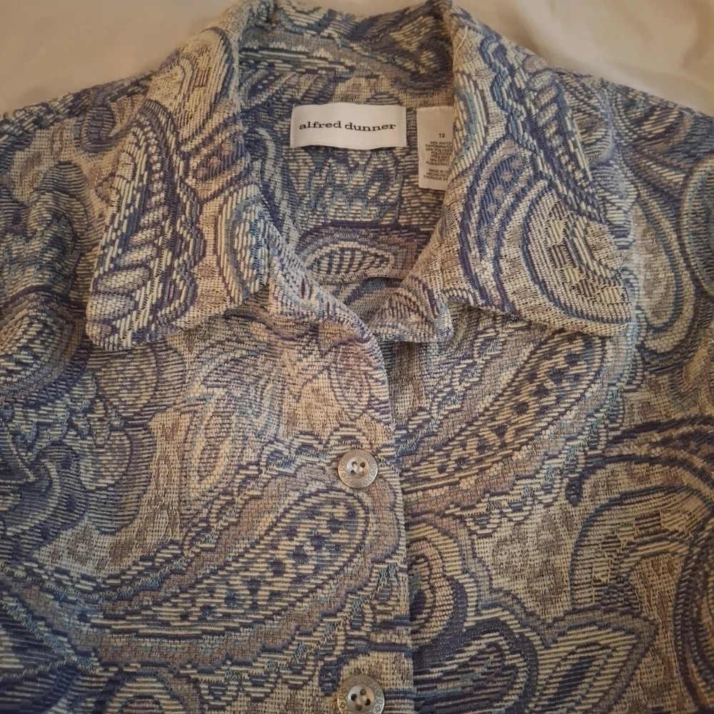 Alfred Dunner Women's Blue and Cream Tapestry Jacket